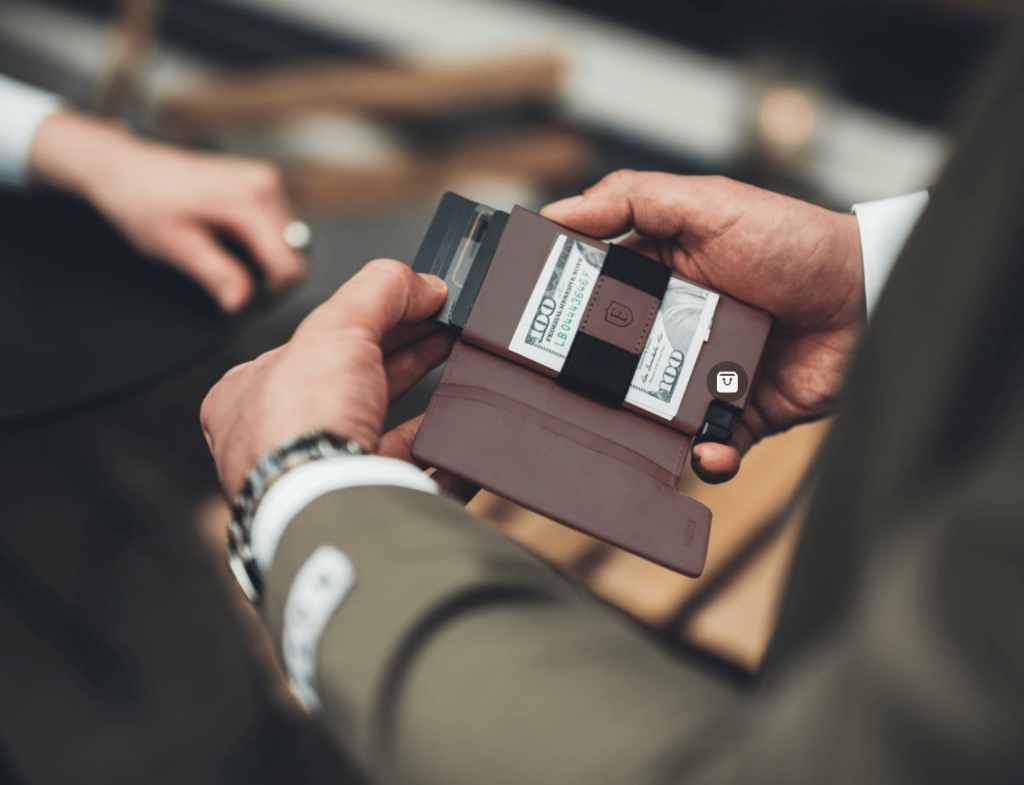 Ekster Wallet Review 2023 Is it Worth the Hype?