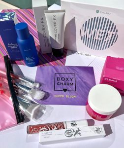 10 Subscription Boxes for Women