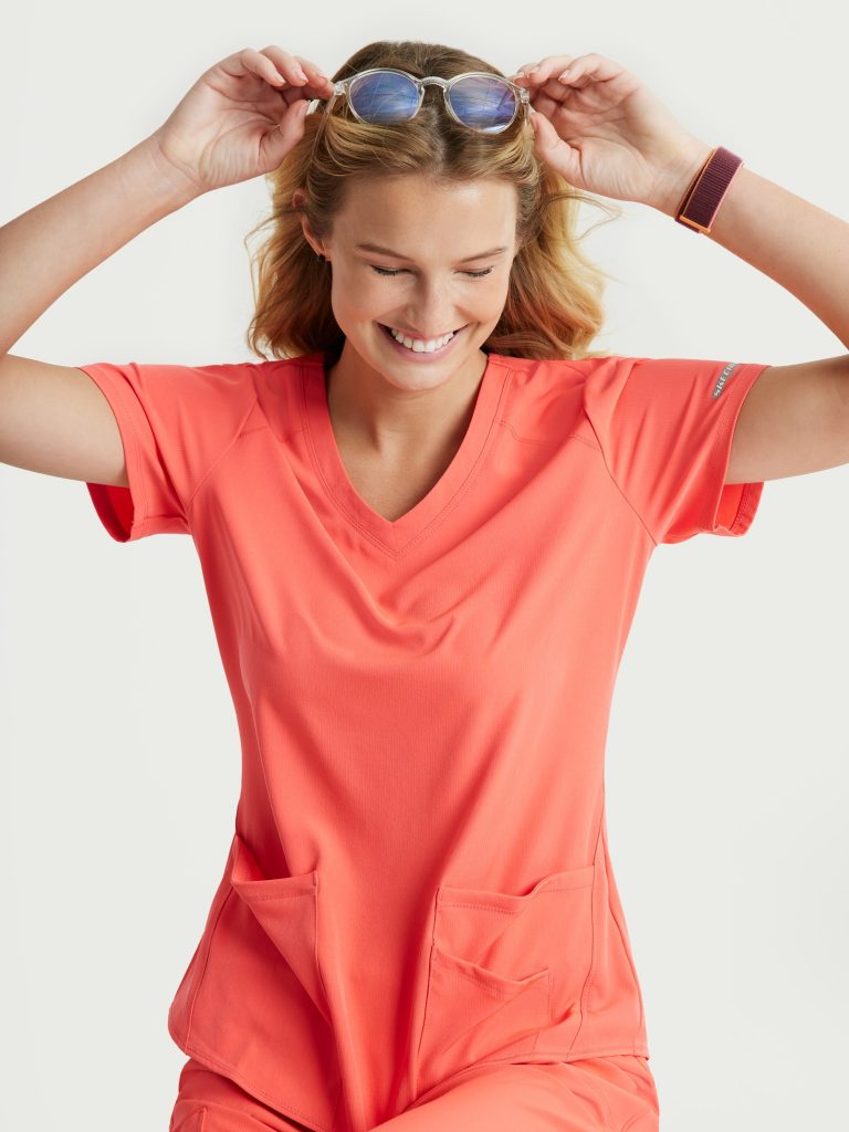 10 Best Scrub Brands 2024 How to Pick the Best Scrubs?