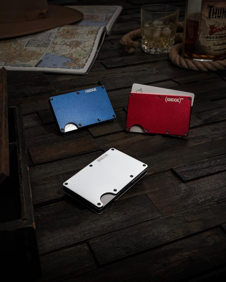 Ridge Wallet vs Ekster 2023 Which One to Choose?